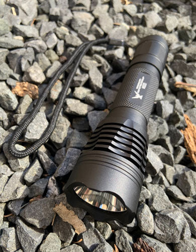 M600 Tactical Flashlight Kit